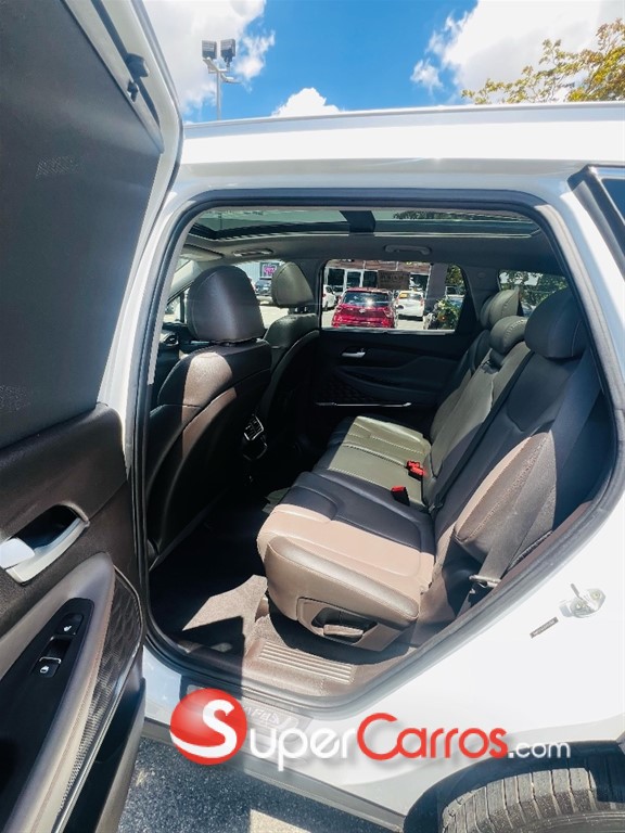 2019 Hyundai Santa Fe Limited — foto 7 / 12