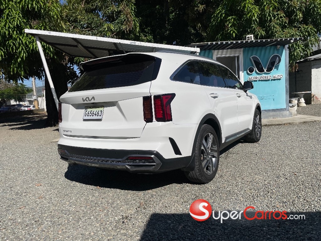 2023 Kia Sorento LX — foto 3 / 12