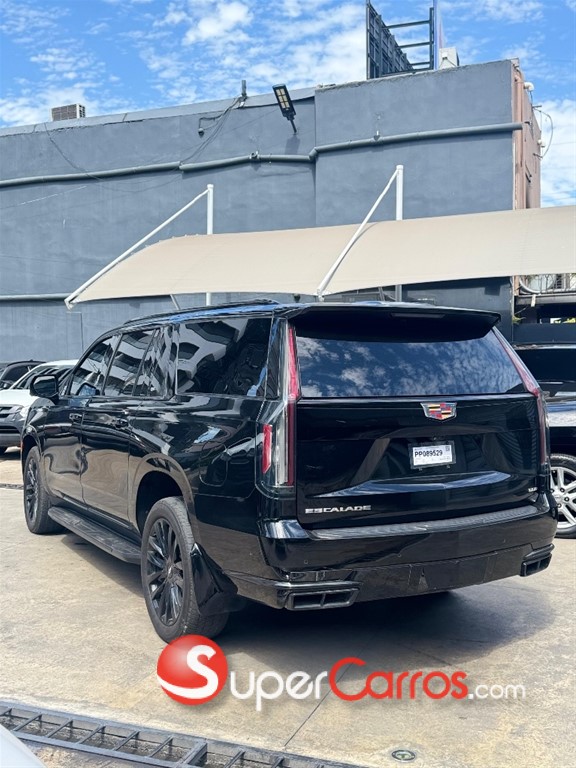 2022 Cadillac Escalade Premium Luxury Long — foto 3 / 7
