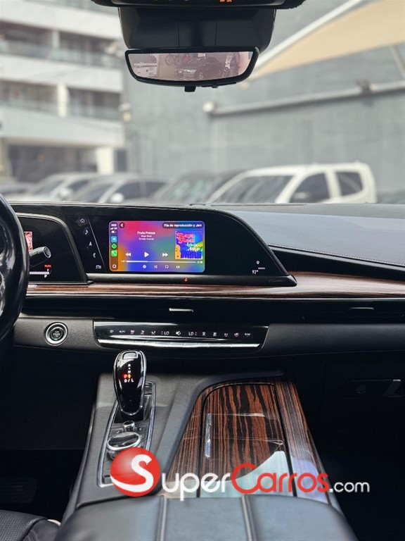 2022 Cadillac Escalade Premium Luxury Long — foto 6 / 7
