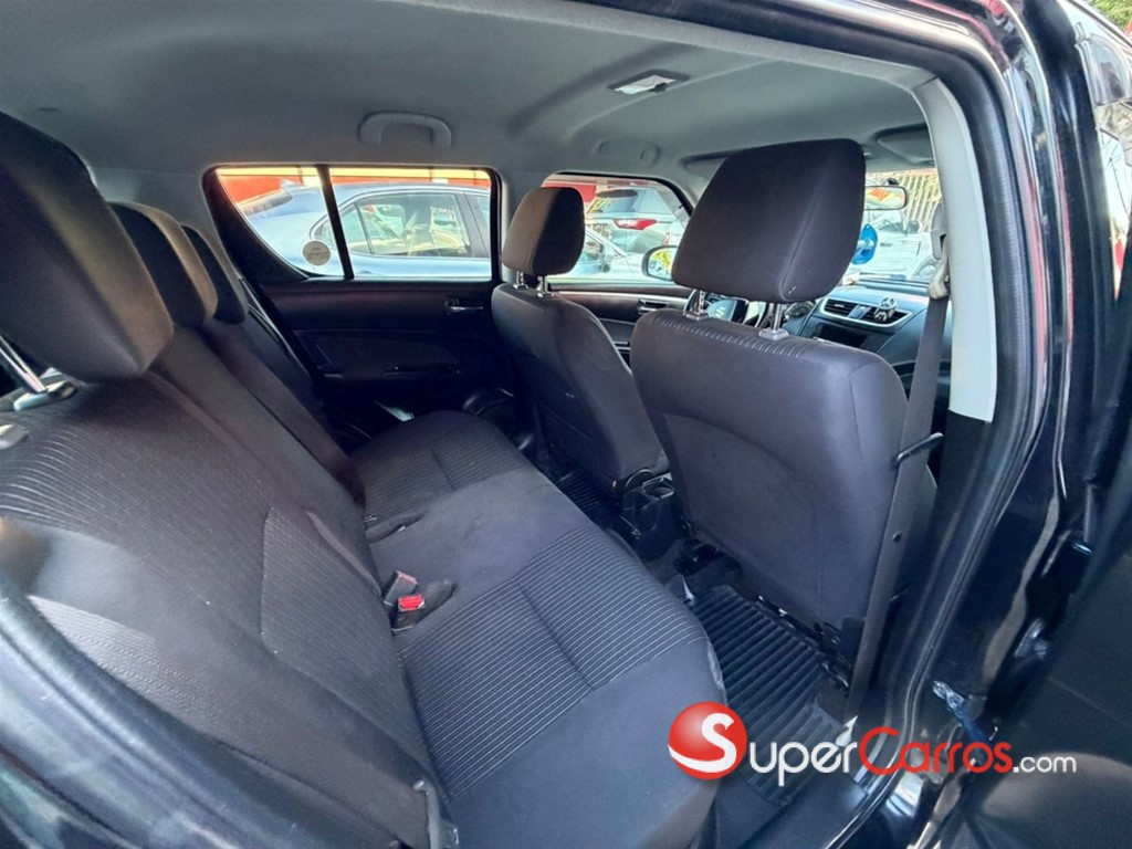 2016 Suzuki Swift — foto 8 / 8