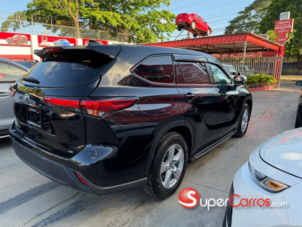2021 Toyota Highlander — foto 4 / 8