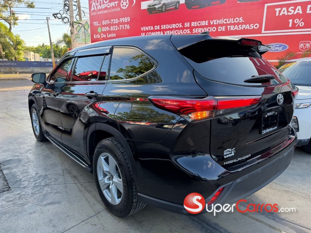2021 Toyota Highlander — foto 6 / 8