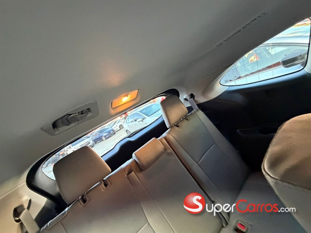 2021 Toyota Highlander — foto 8 / 8