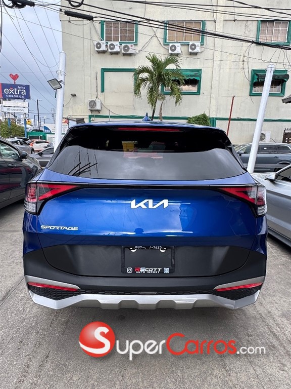 2023 Kia Sportage EX — foto 6 / 12