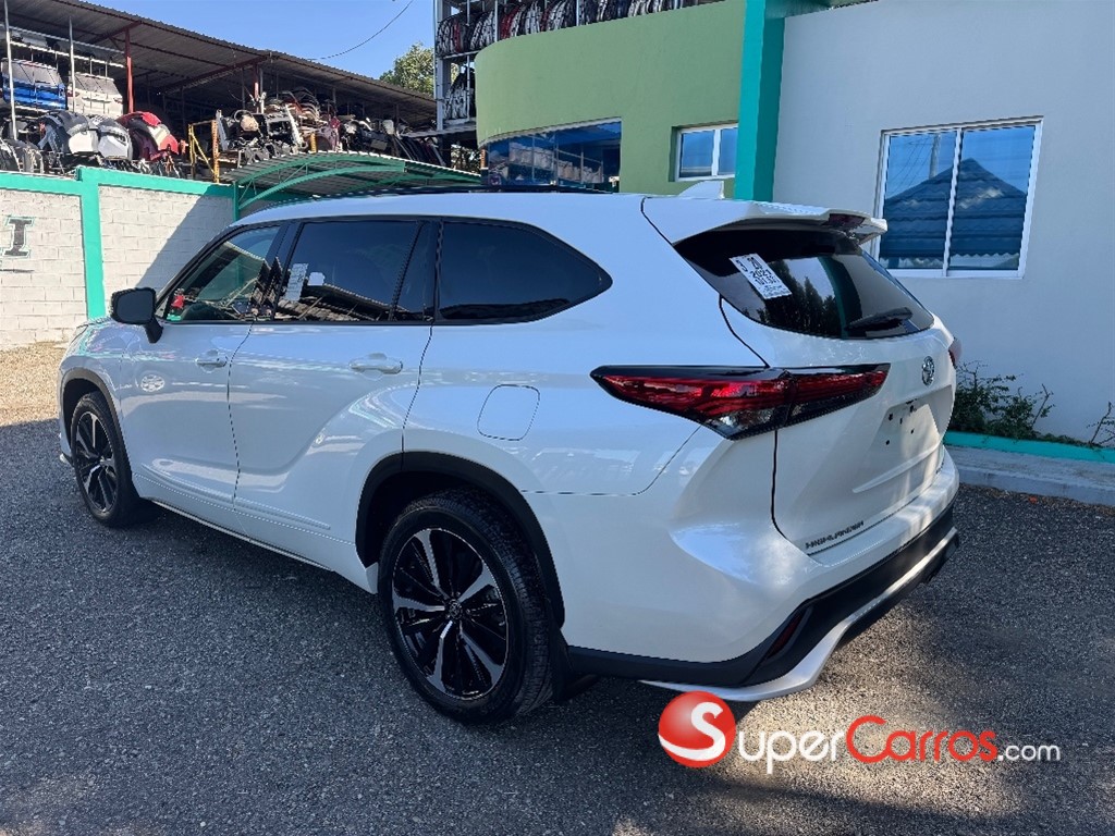 2021 Toyota Highlander XSE — foto 7 / 12