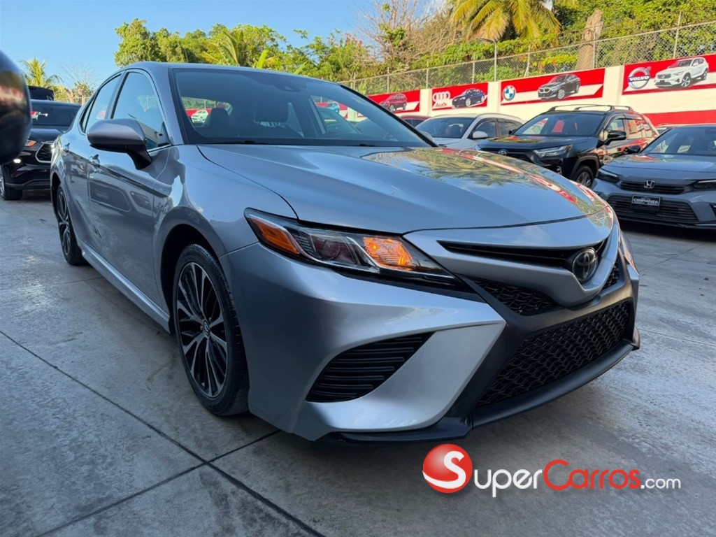 2021 Toyota Camry SE — foto 3 / 10
