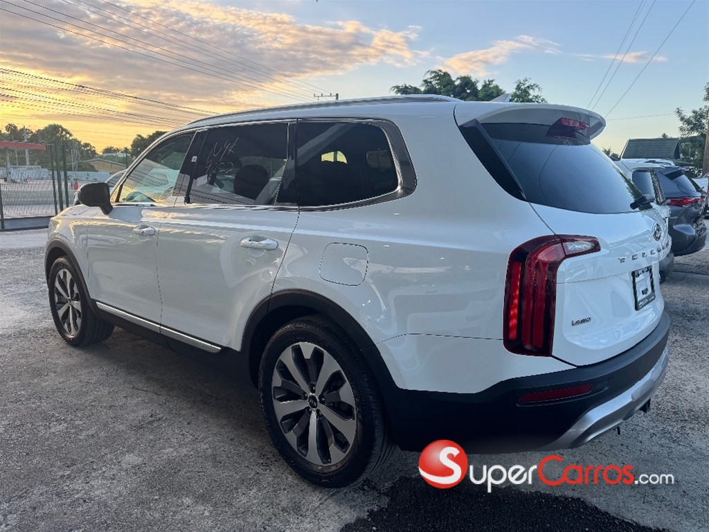 2020 Kia Telluride EX — foto 9 / 12