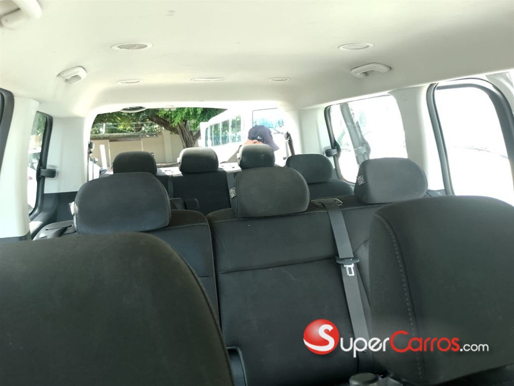 2022 Hyundai Staria — foto 3 / 6