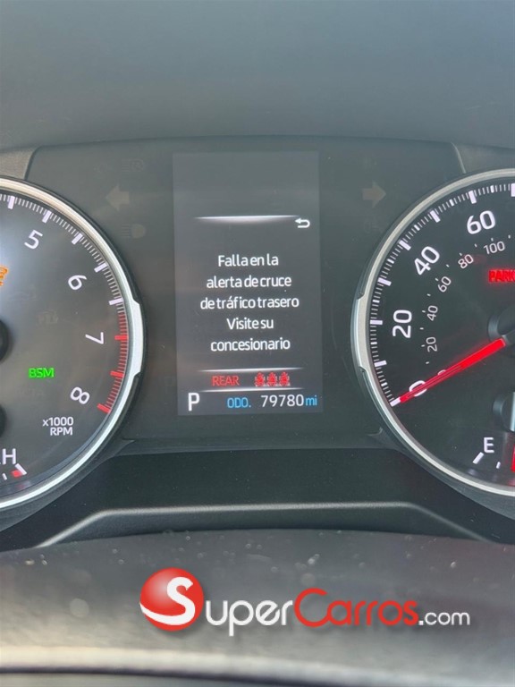 2022 Toyota RAV4 XLE — foto 11 / 12