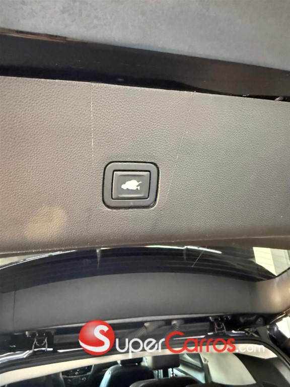 2020 Chevrolet Traverse LT — foto 10 / 12