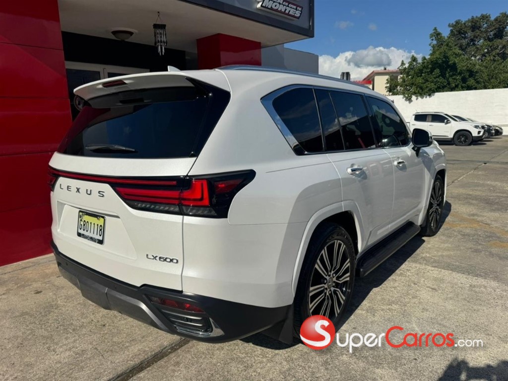 2024 Lexus LX 600 Luxury — foto 6 / 11