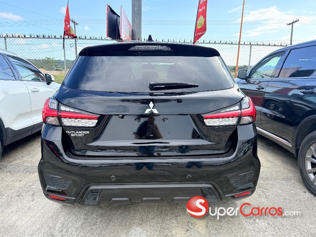 2020 Mitsubishi Motors Outlander Sport SE — foto 5 / 10