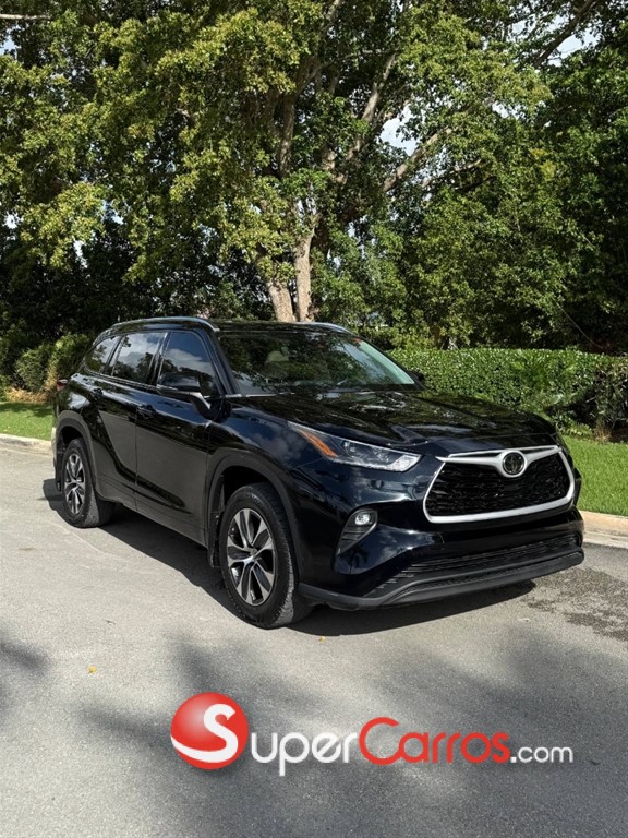 2021 Toyota Highlander XLE — foto 10 / 10