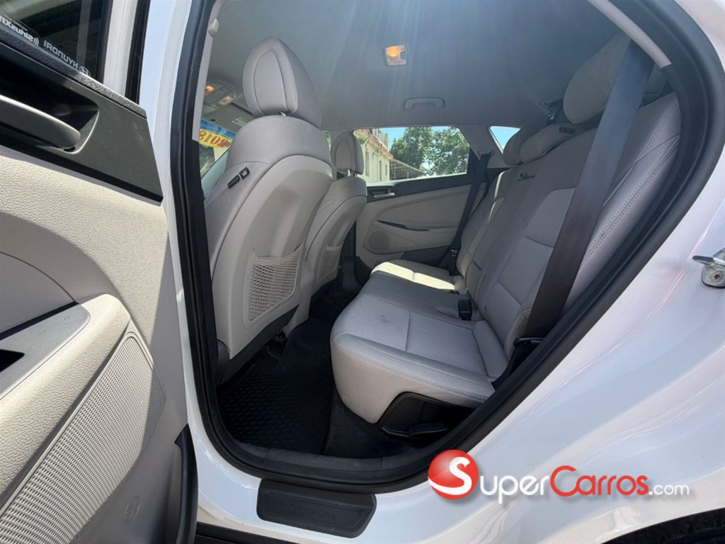 2018 Hyundai Tucson SEL — foto 8 / 9