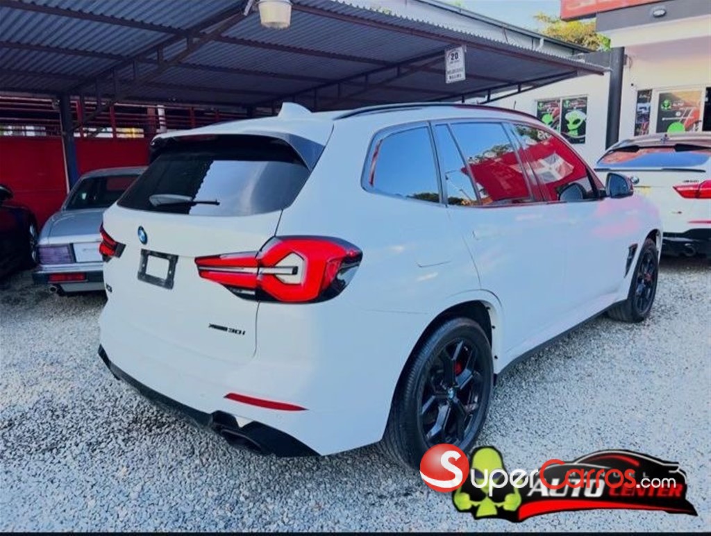 2022 BMW X 3 XDrive 30i — foto 9 / 12