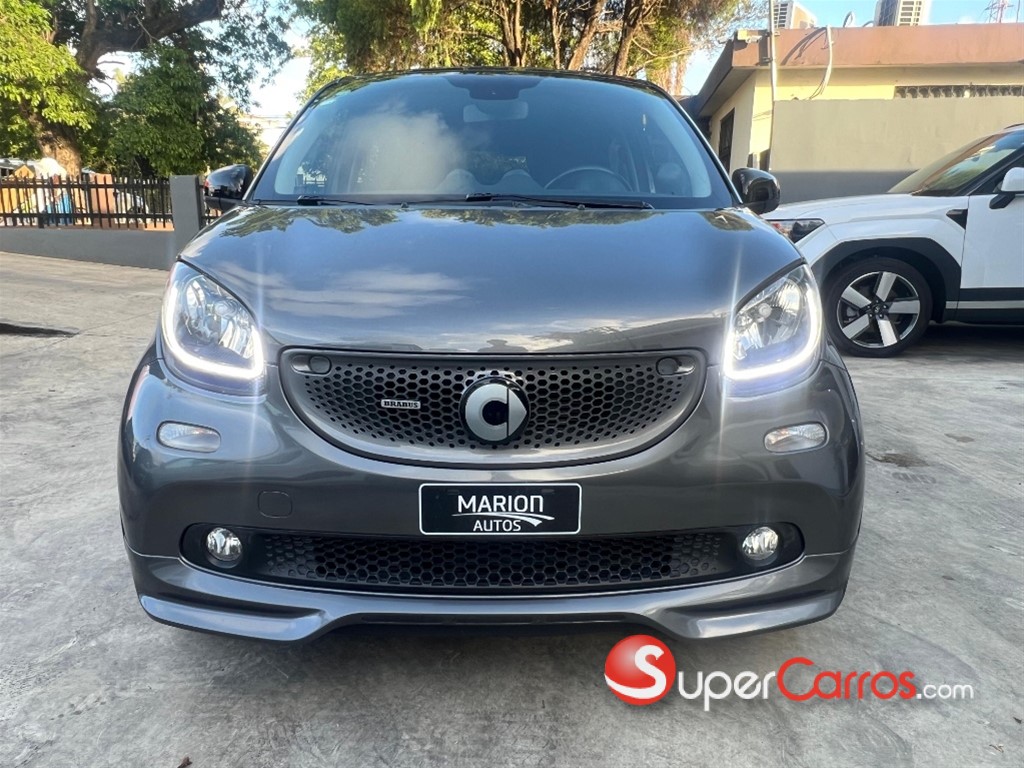 2018 Smart Brabus Forfour — foto 9 / 10