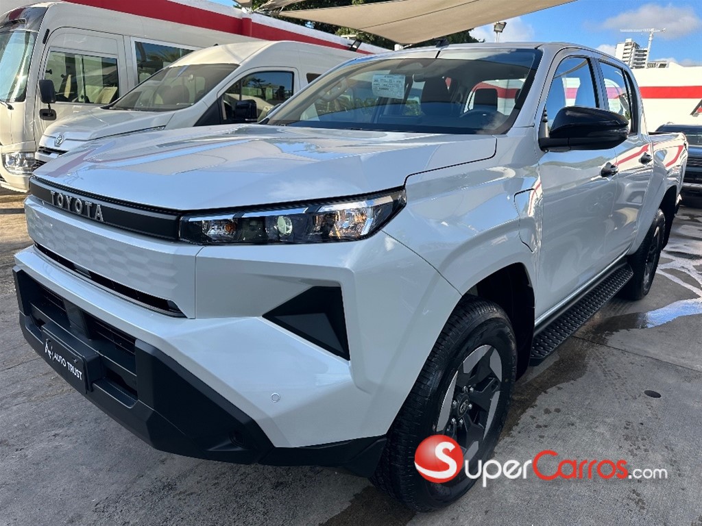 2026 Toyota Hilux LIMITED BEV — foto 3 / 9