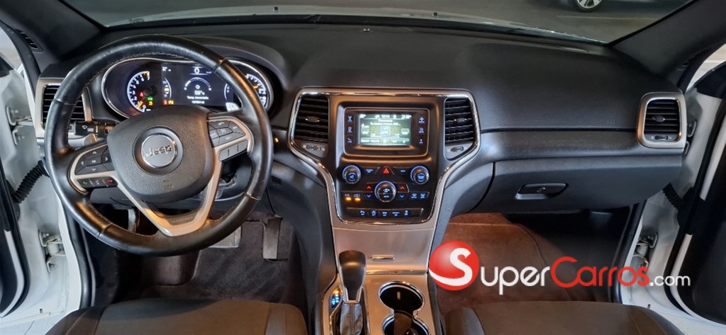 2017 Jeep Grand Cherokee Laredo — foto 11 / 11