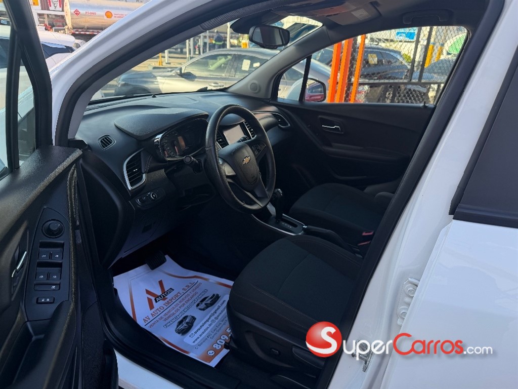 2020 Chevrolet Trax LS — foto 6 / 9