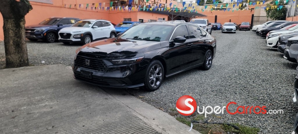 2023 Honda Accord EX — foto 2 / 12