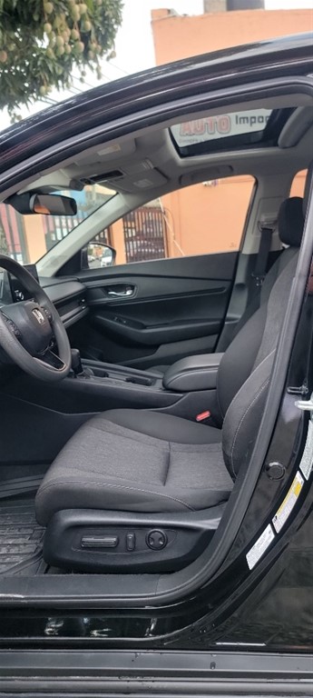 2023 Honda Accord EX — foto 8 / 12