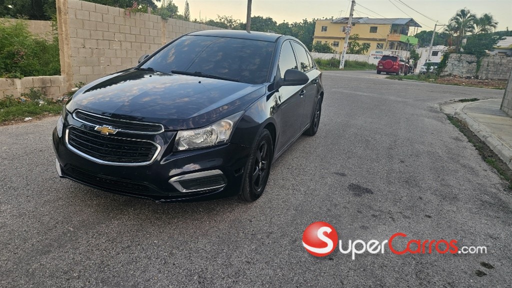 2015 Chevrolet Cruze — foto 10 / 11
