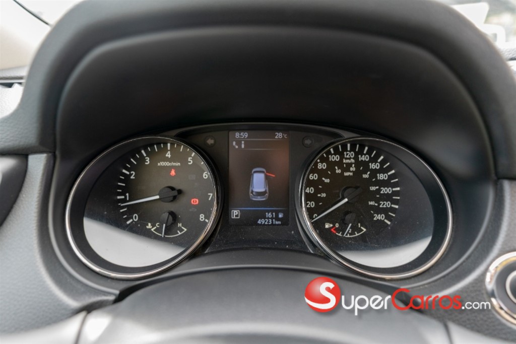 2022 Nissan X-Trail Exclusive — foto 7 / 9