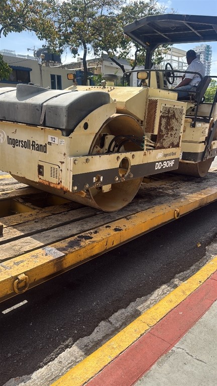 2012 Ingersoll Rand DD 90HF — foto 2 / 3