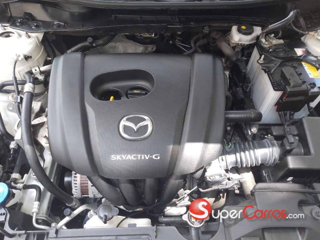 2021 Mazda 2 — foto 12 / 12