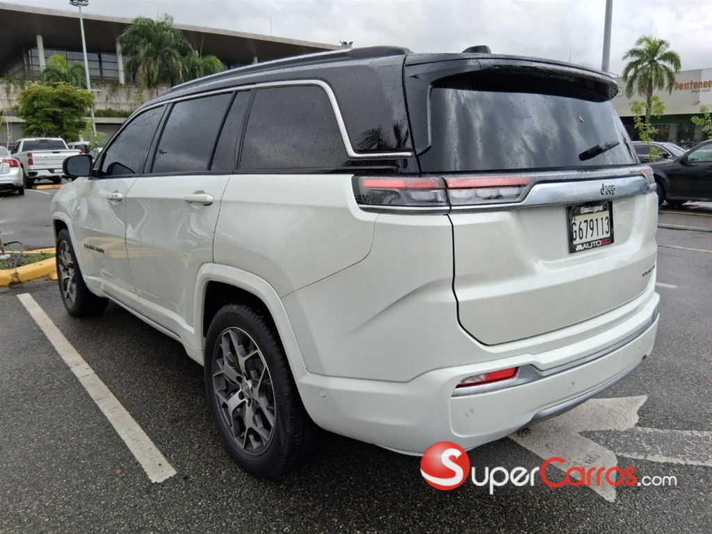 2024 Jeep Commander Overland — foto 6 / 12