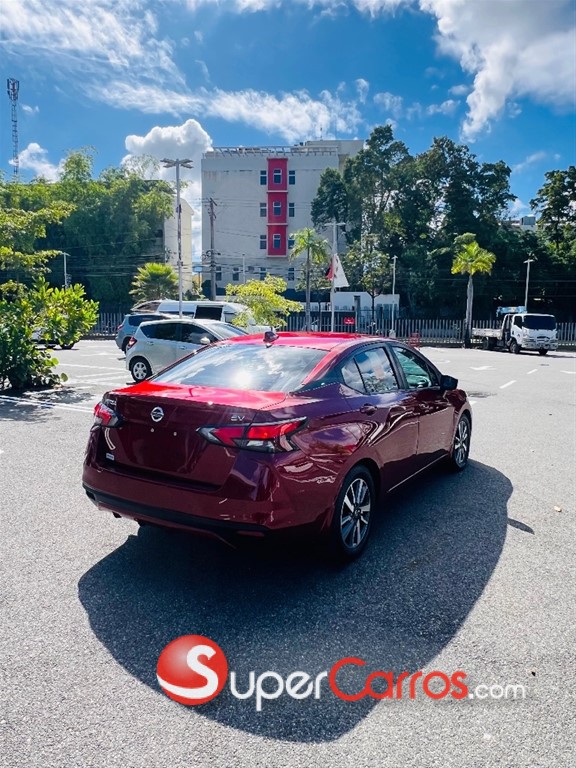 2020 Nissan Versa Note SV — foto 4 / 8