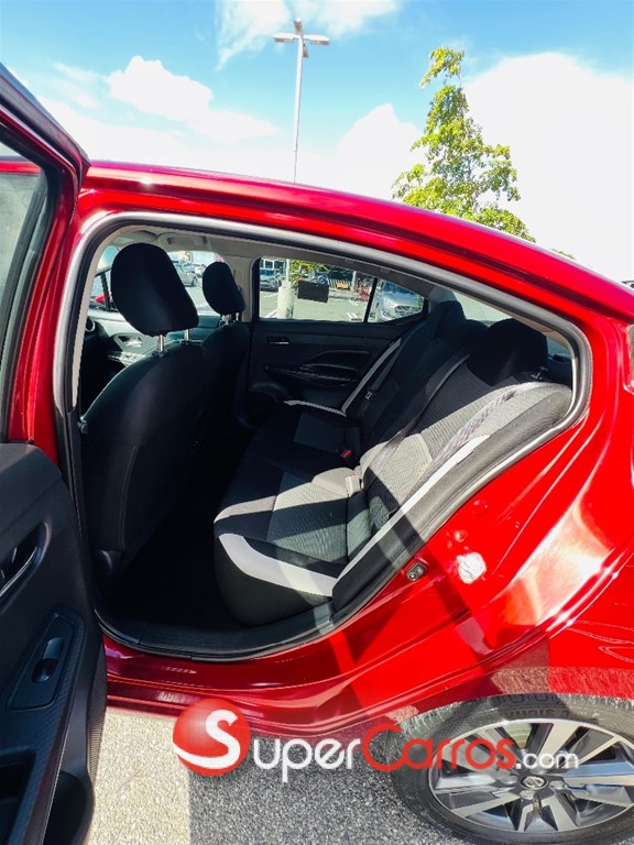 2020 Nissan Versa Note SV — foto 7 / 8