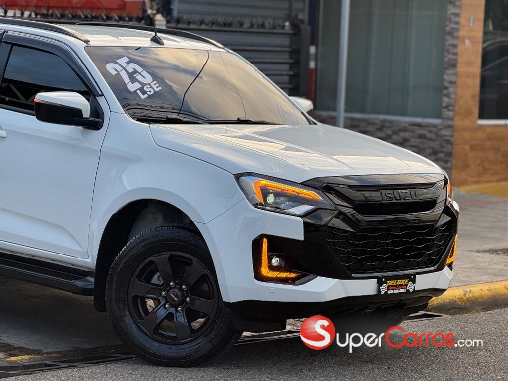 2025 Isuzu DMAX LSE