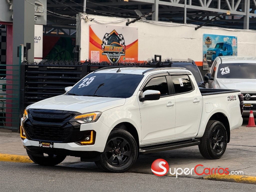 2025 Isuzu DMAX LSE — foto 3 / 12