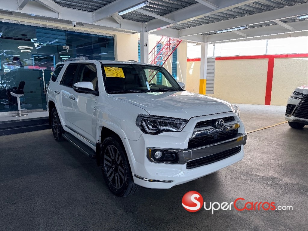 2017 Toyota 4 Runner Limited