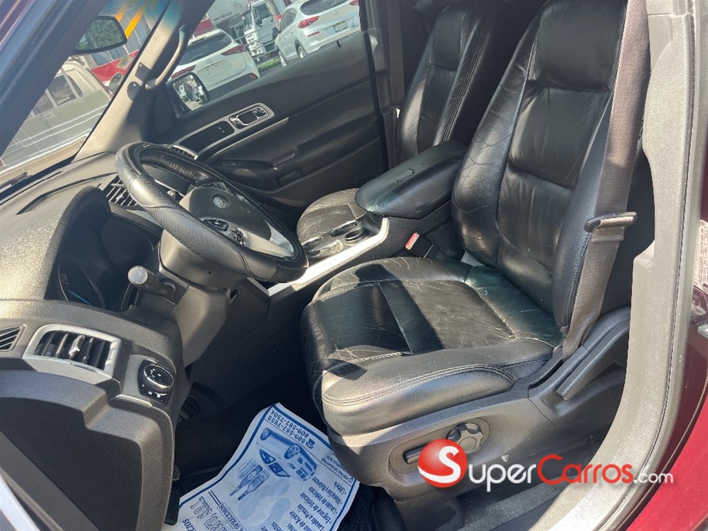 2011 Ford Explorer — foto 6 / 8
