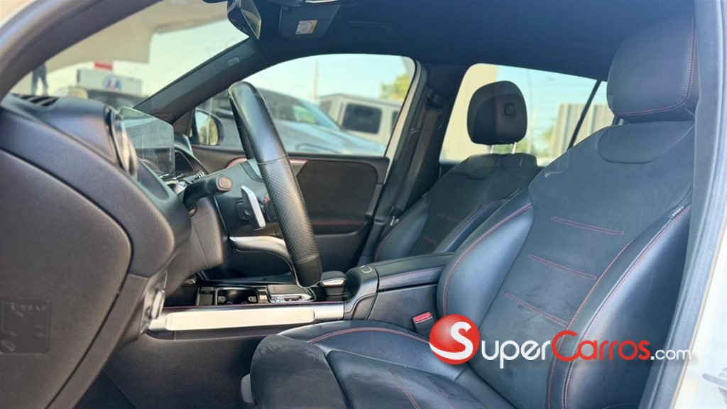2020 Mercedes-Benz Clase GLB 200 — foto 6 / 12