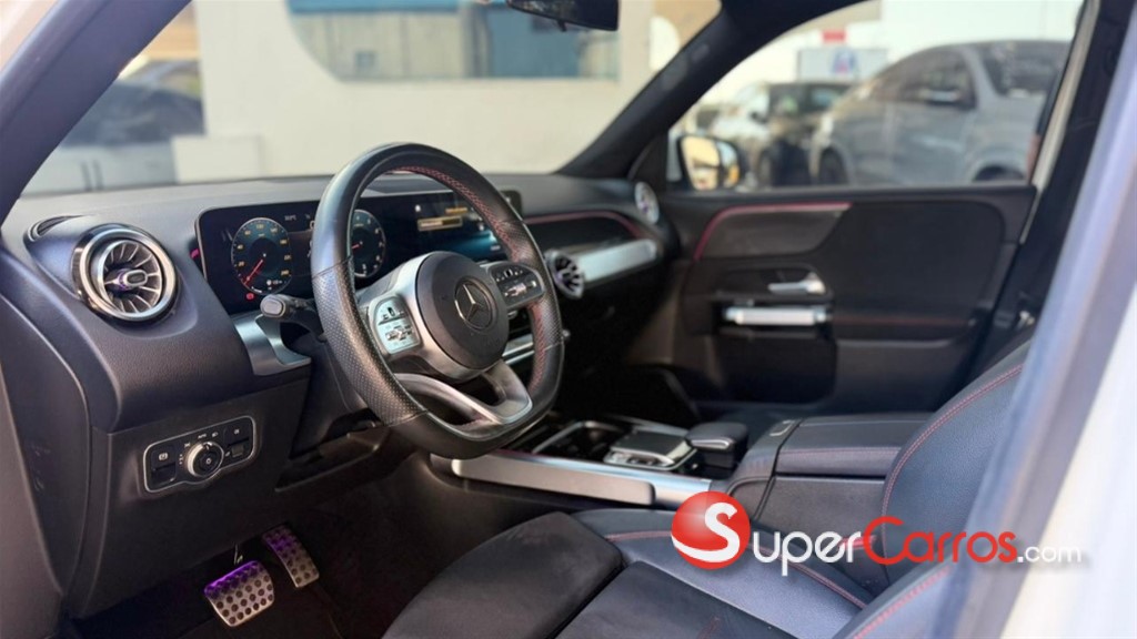 2020 Mercedes-Benz Clase GLB 200 — foto 9 / 12