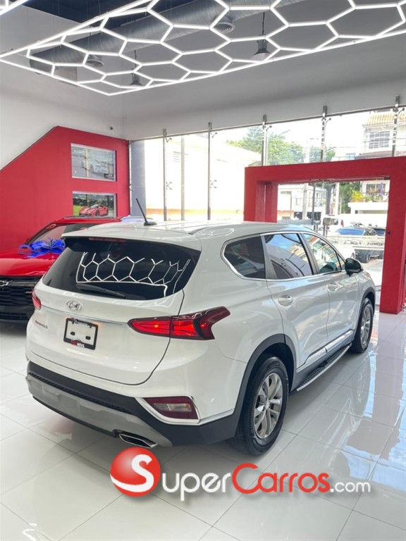 2019 Hyundai Santa Fe SE — foto 4 / 10