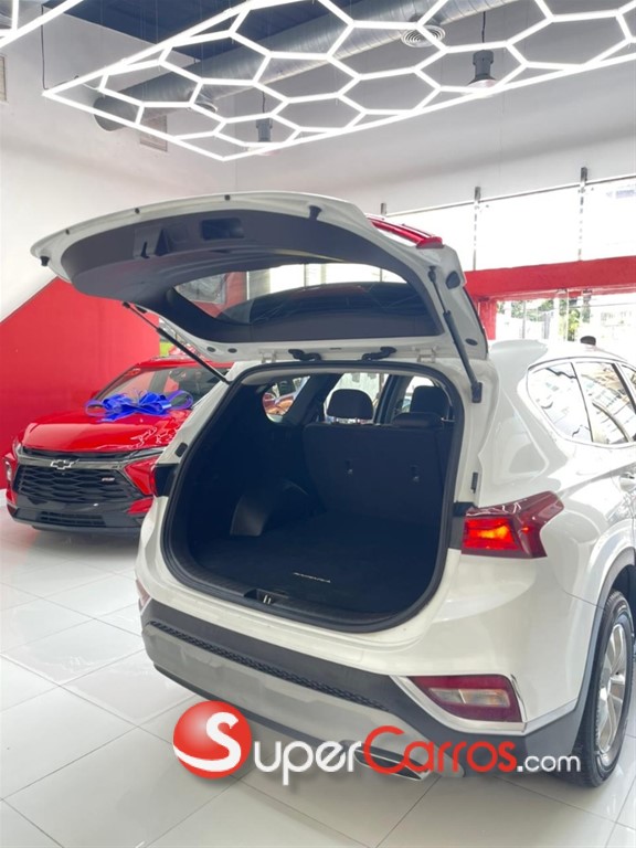 2019 Hyundai Santa Fe SE — foto 6 / 10