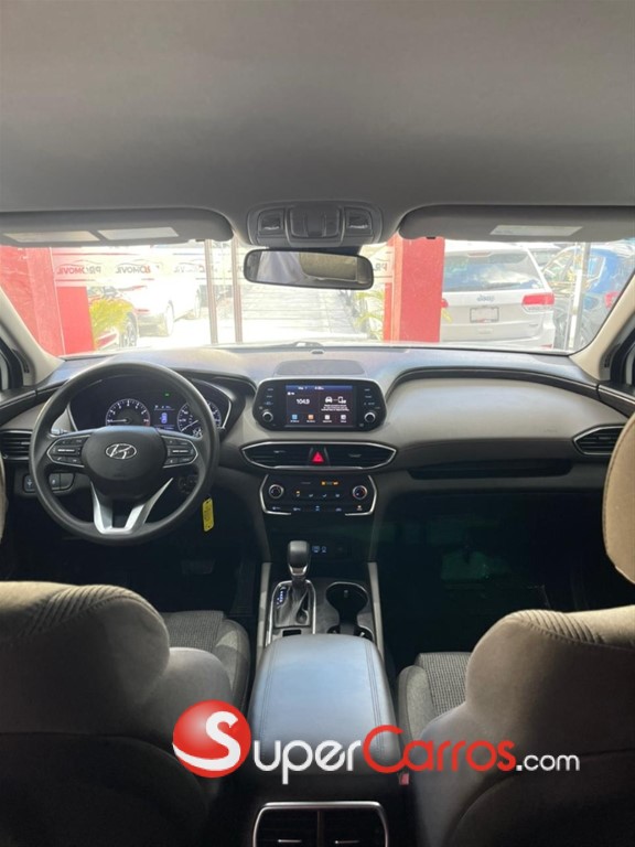 2019 Hyundai Santa Fe SE — foto 7 / 10