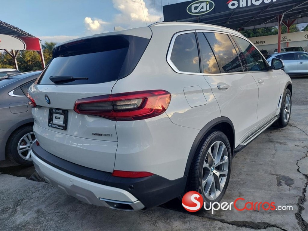 2019 BMW X 5 40i — foto 11 / 12