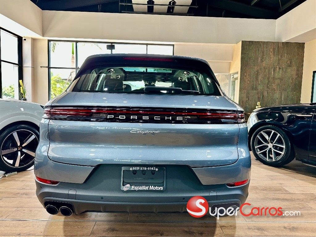 2026 Porsche Cayenne — foto 3 / 7