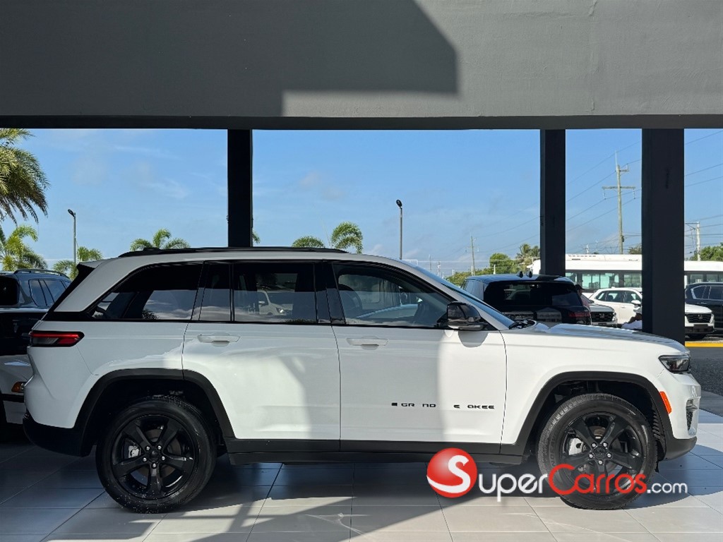 2023 Jeep Grand Cherokee Limited 4x4 — foto 3 / 10