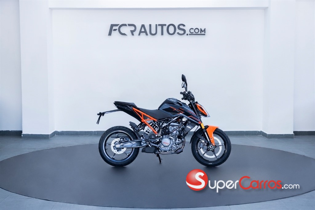 2026 KTM 200 — foto 2 / 12