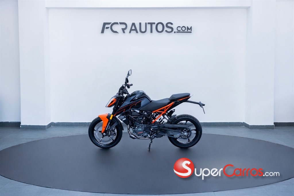 2026 KTM 200 — foto 4 / 12