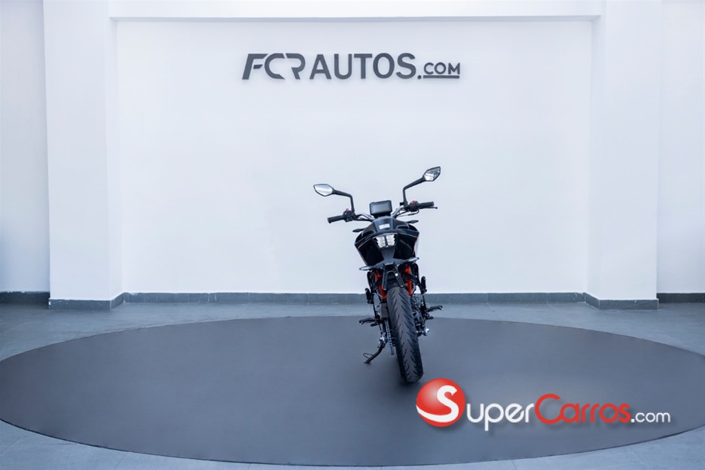 2026 KTM 200 — foto 7 / 12