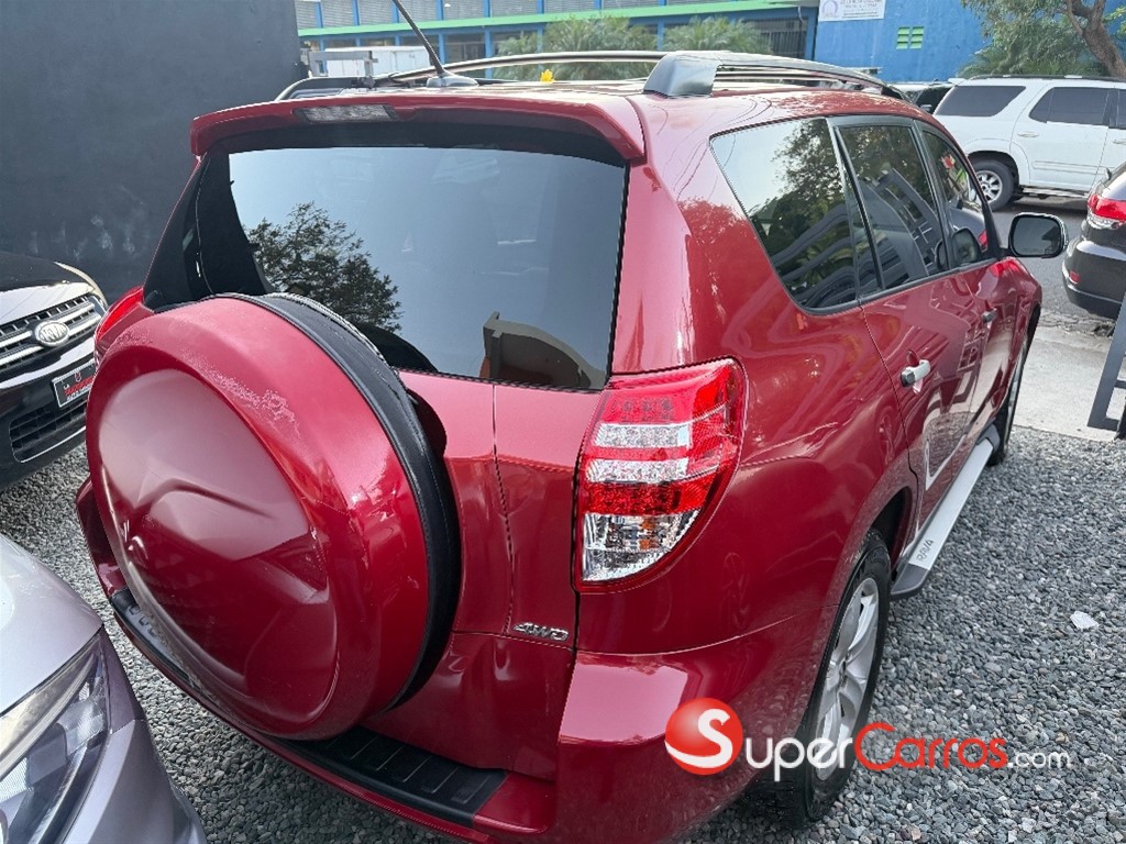 2012 Toyota RAV4 — foto 10 / 12