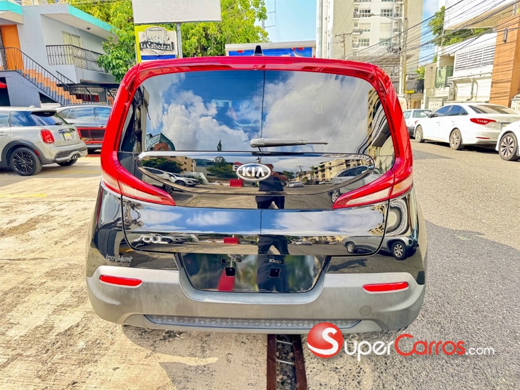 2020 Kia Soul — foto 5 / 10